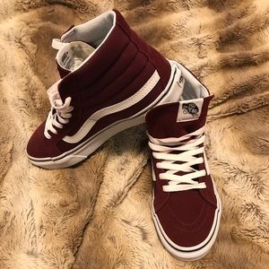 Burgundy sk8 hi Vans
